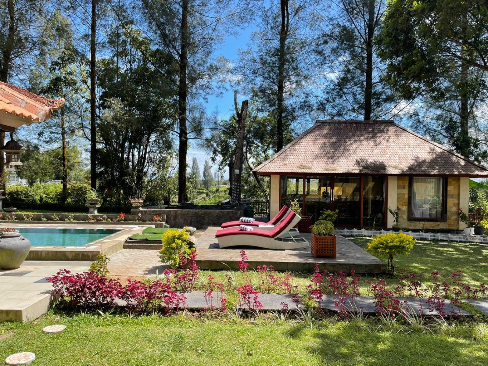 Balinese Villa In Berastagi Exteriér fotografie